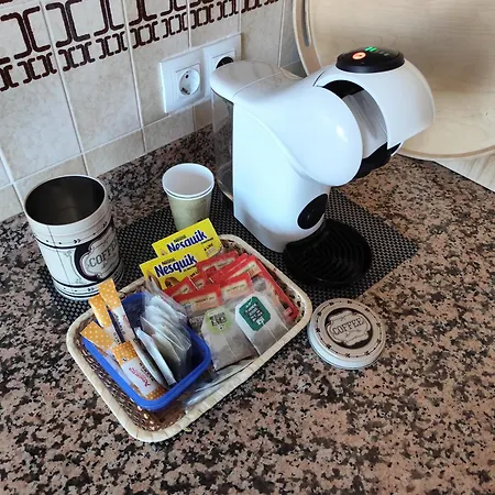 380 Delicia De * テルエル